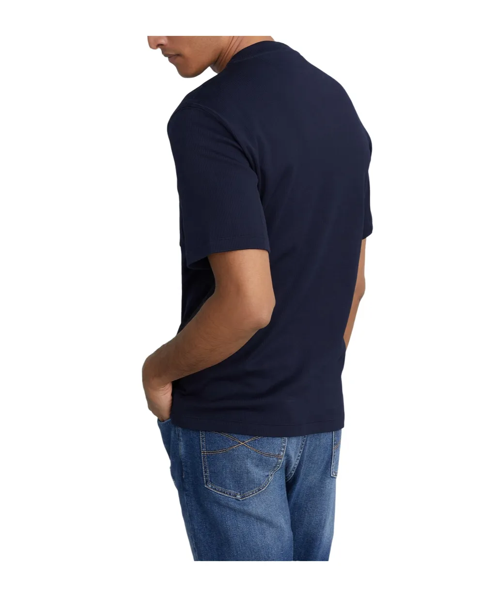 Short-Sleeved Straight Hem T-Shirt