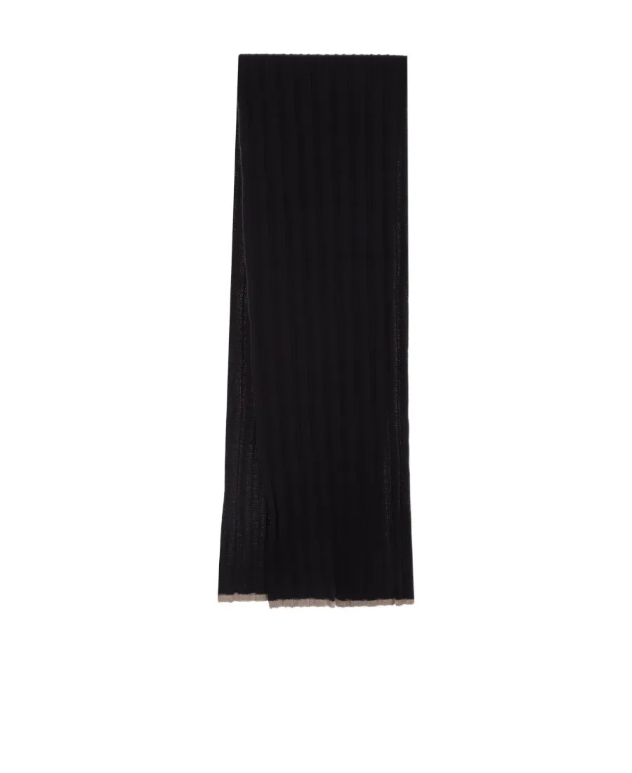 Ribbed Knit Scarf