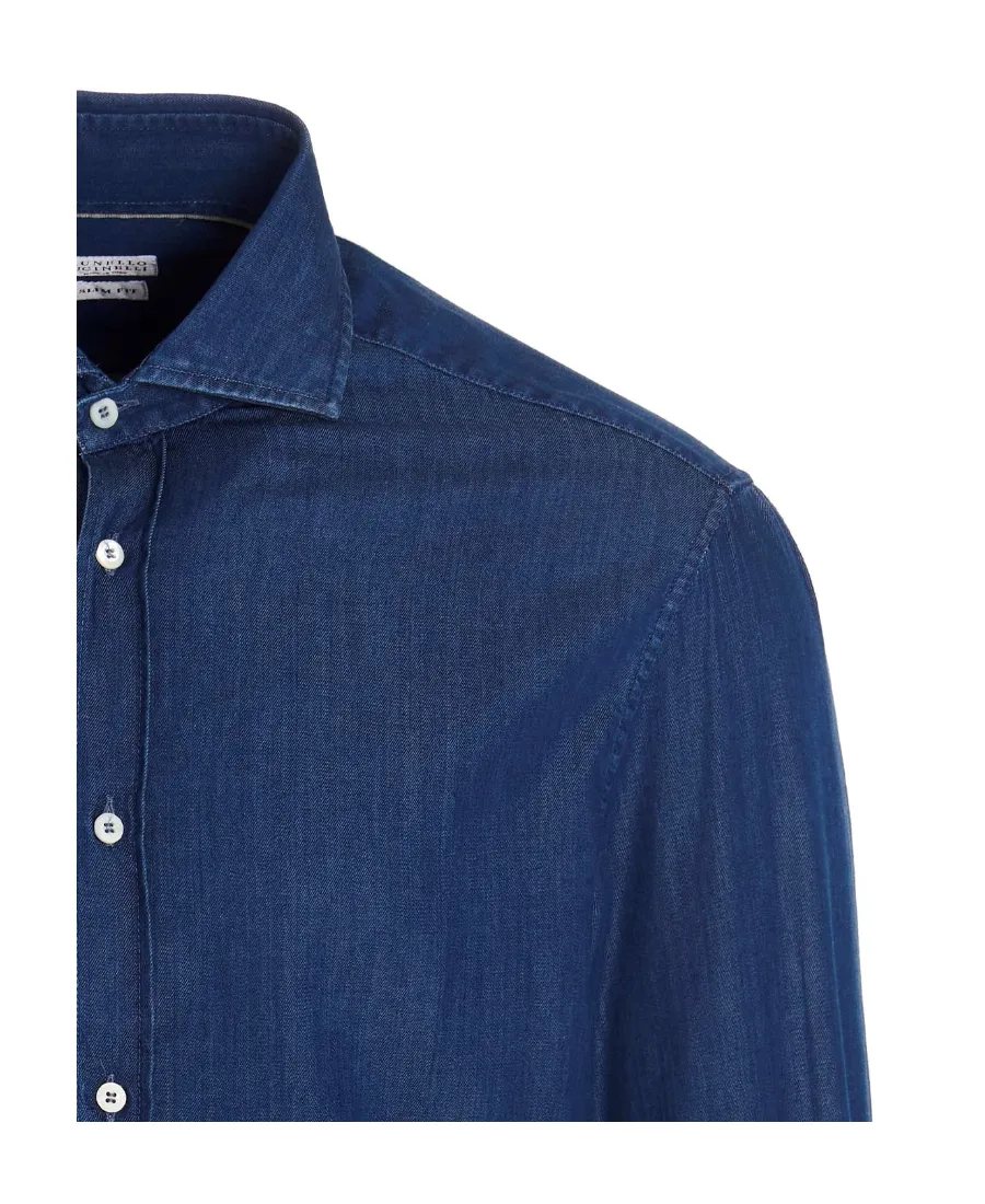 Buttoned Long-Sleeved Shirt