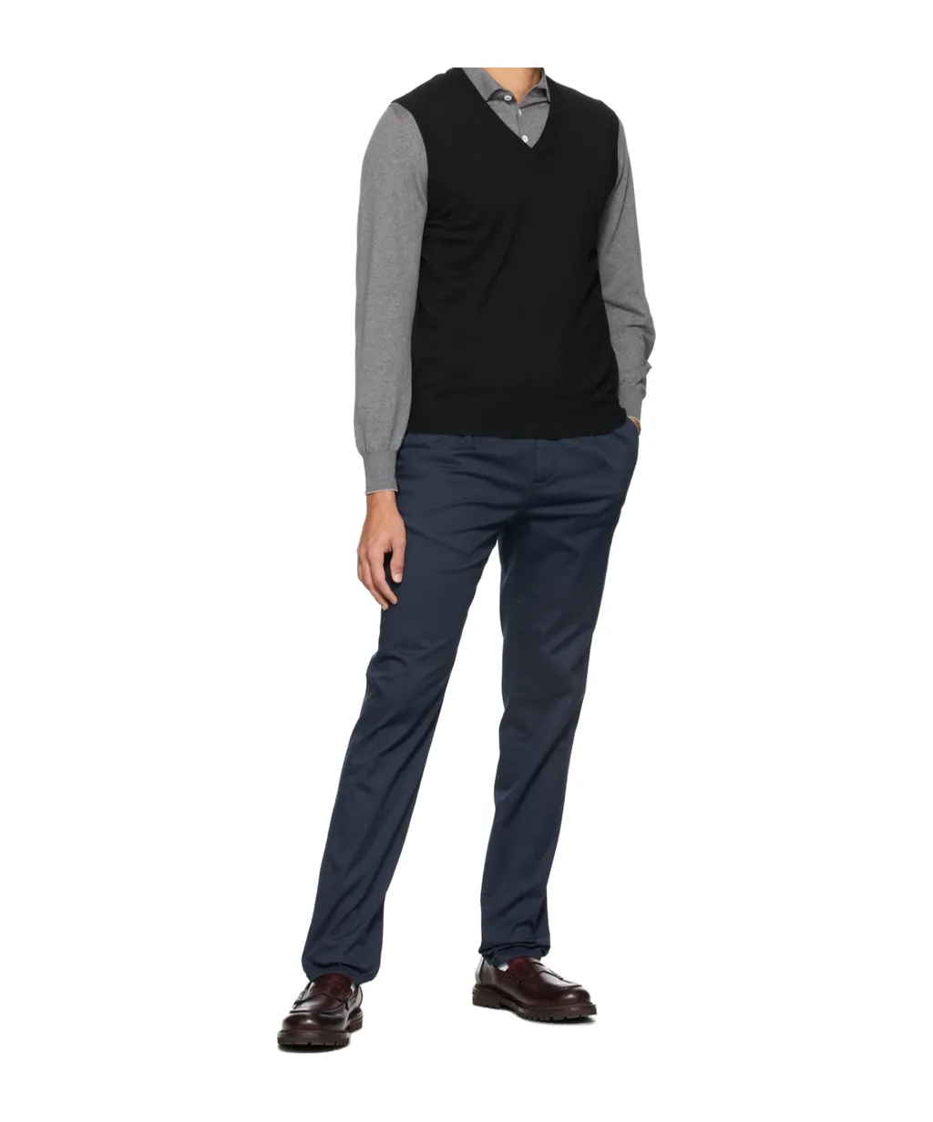 Pleated Straight-Leg Trousers