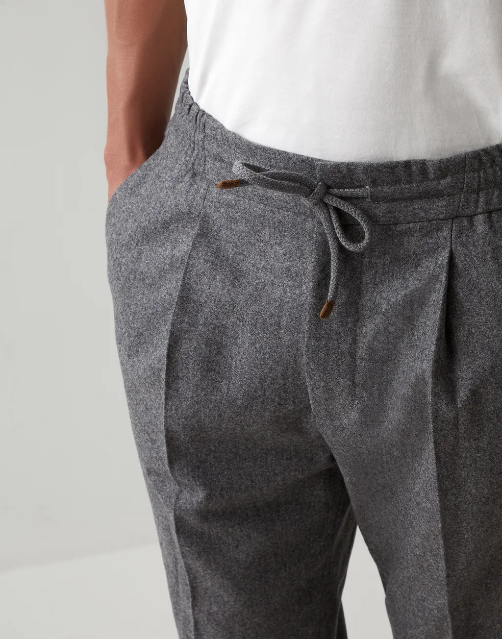 Pleated Drawstring Trousers