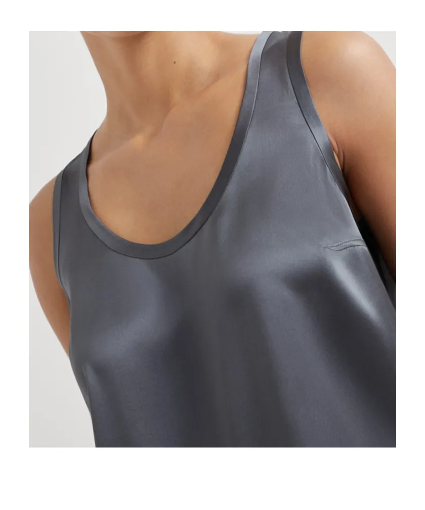 Sleeveless Scoop-Neck Tank Top