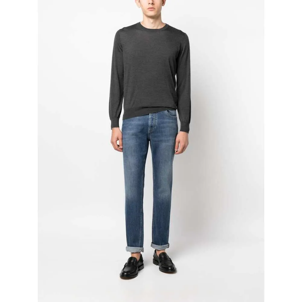 Mid-Rise Straight-Leg Jeans