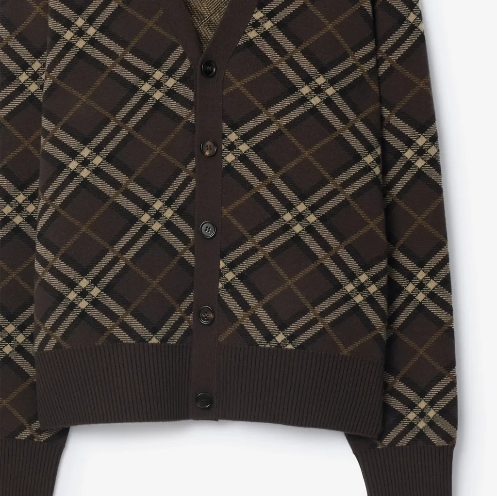 Checked V-Neck Knitted Cardigan