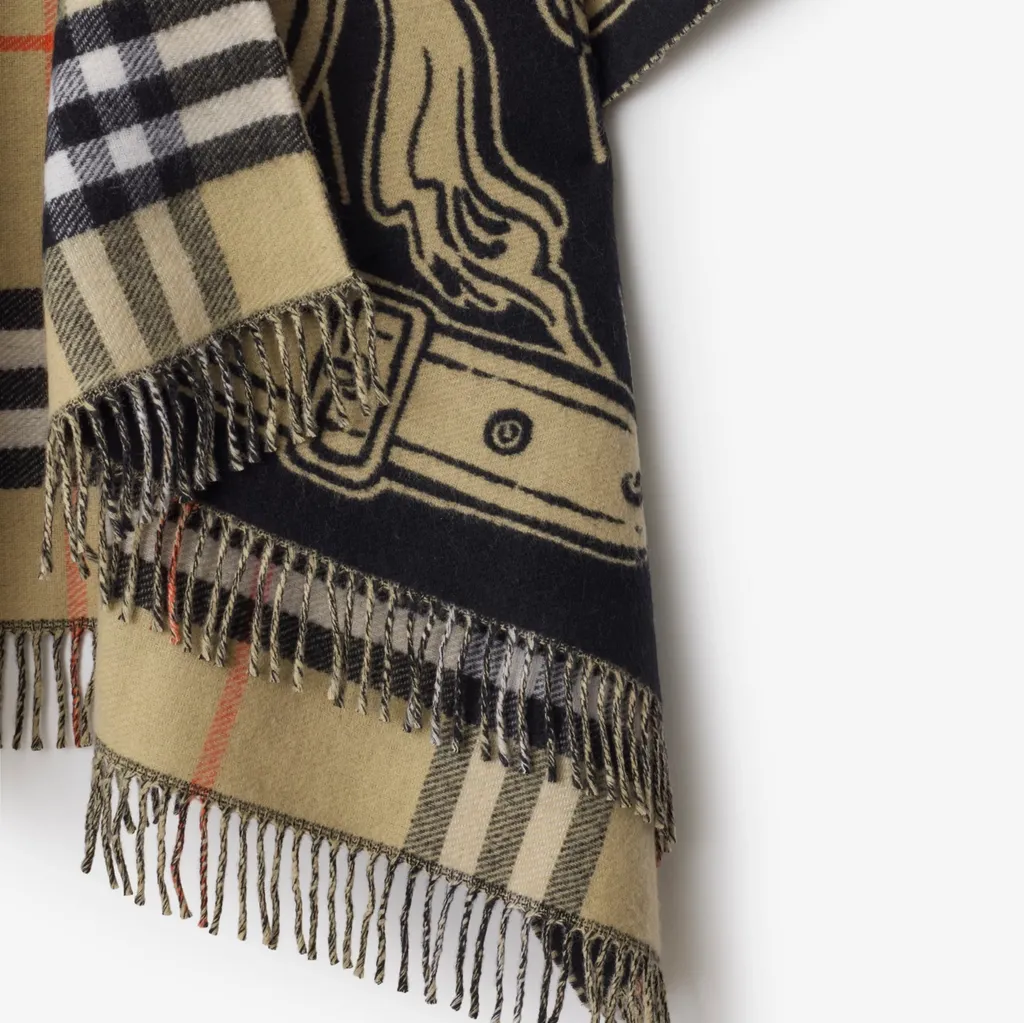 Stormy Knight Fringed-Edge Cape