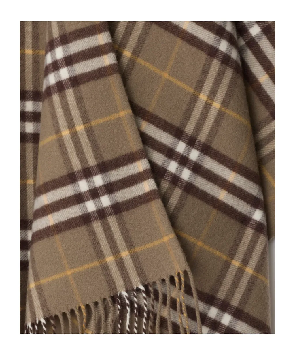 Checked Cape