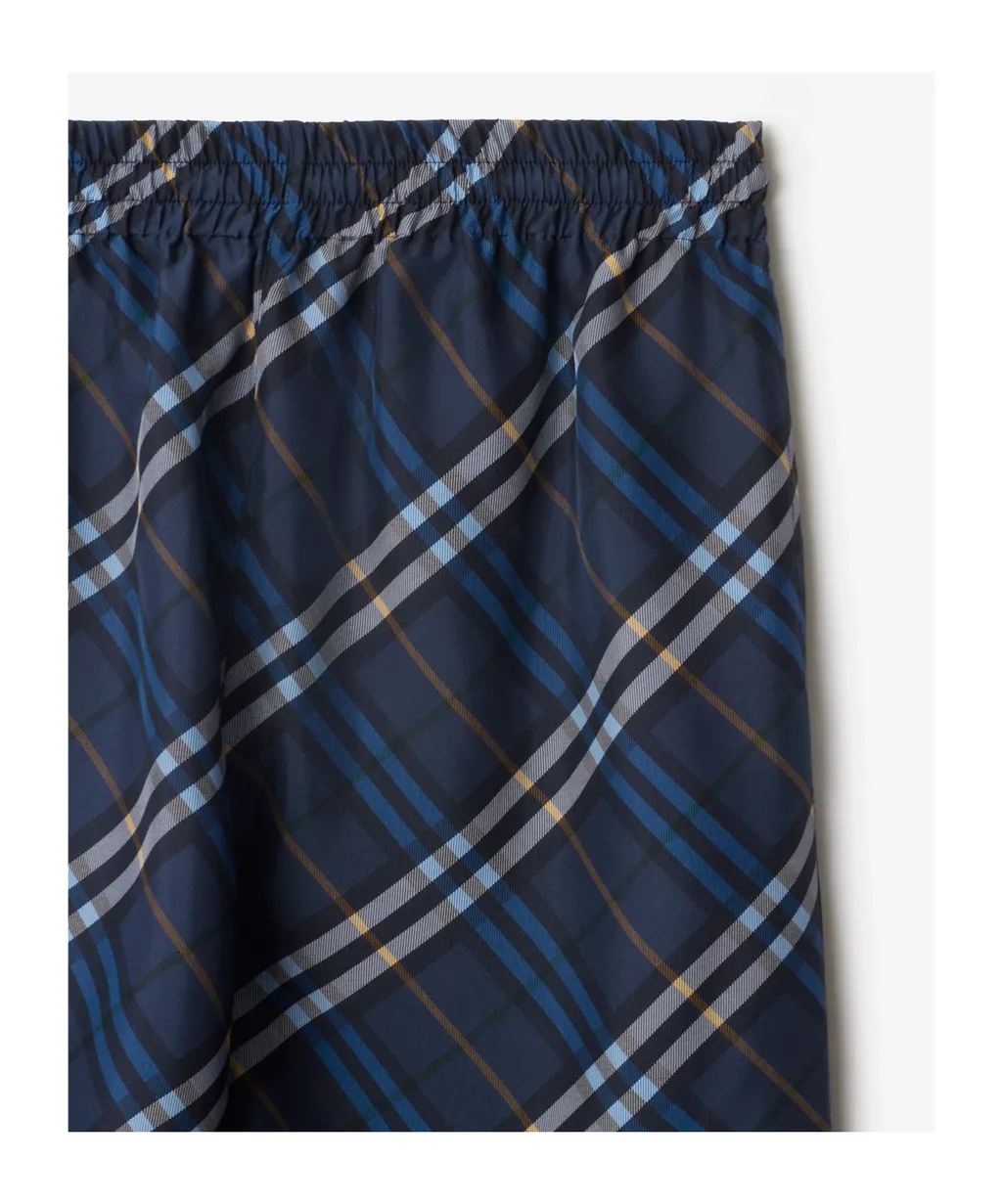 Check Pattern Knee-Length Shorts