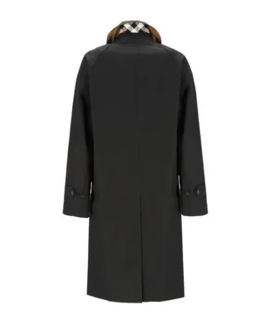 Long-Sleeved Windbreaker