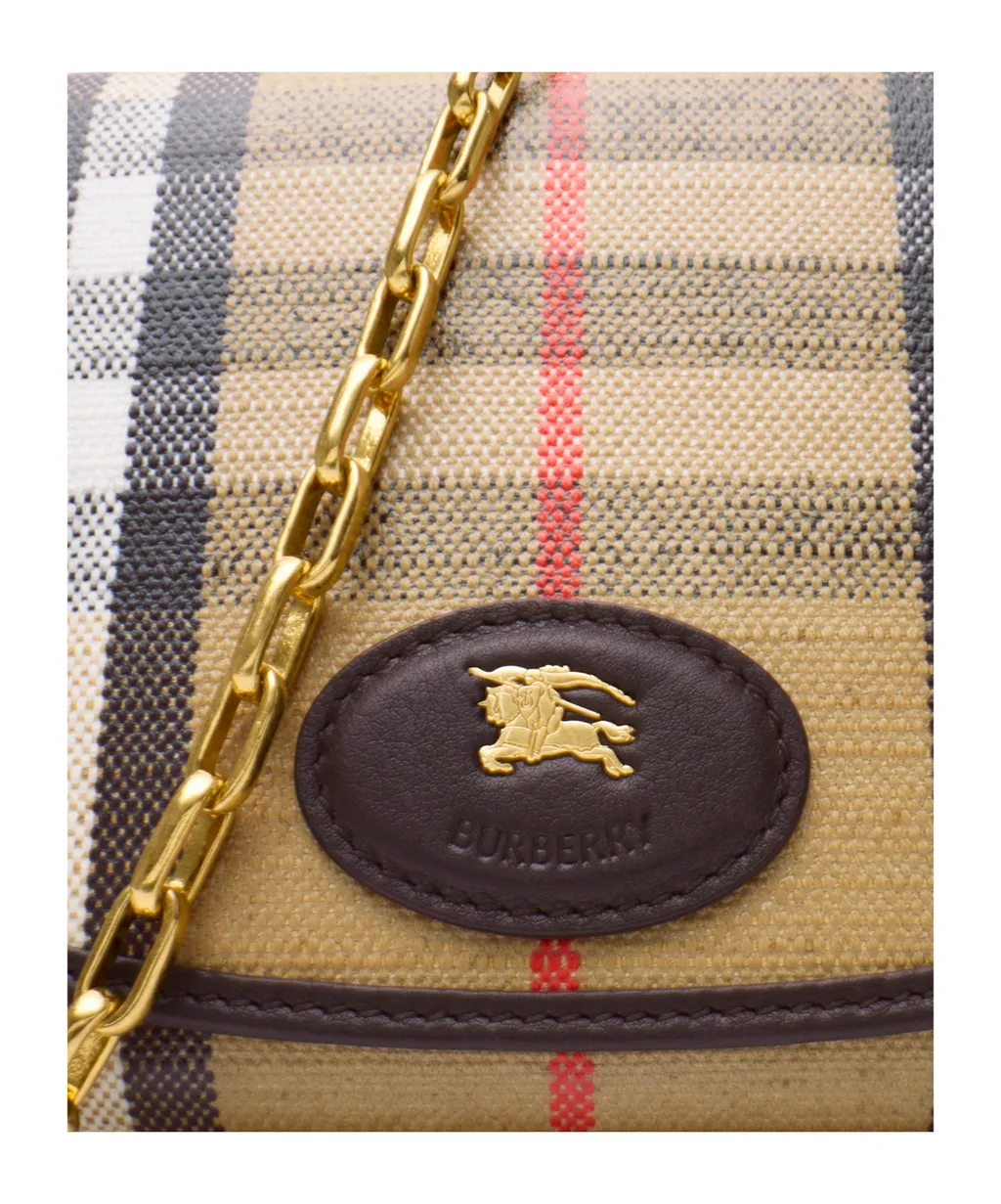 Highlands Chain Strap Wallet