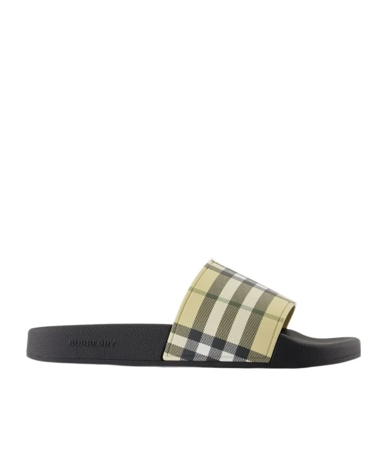 Checked Slip-On Slippers