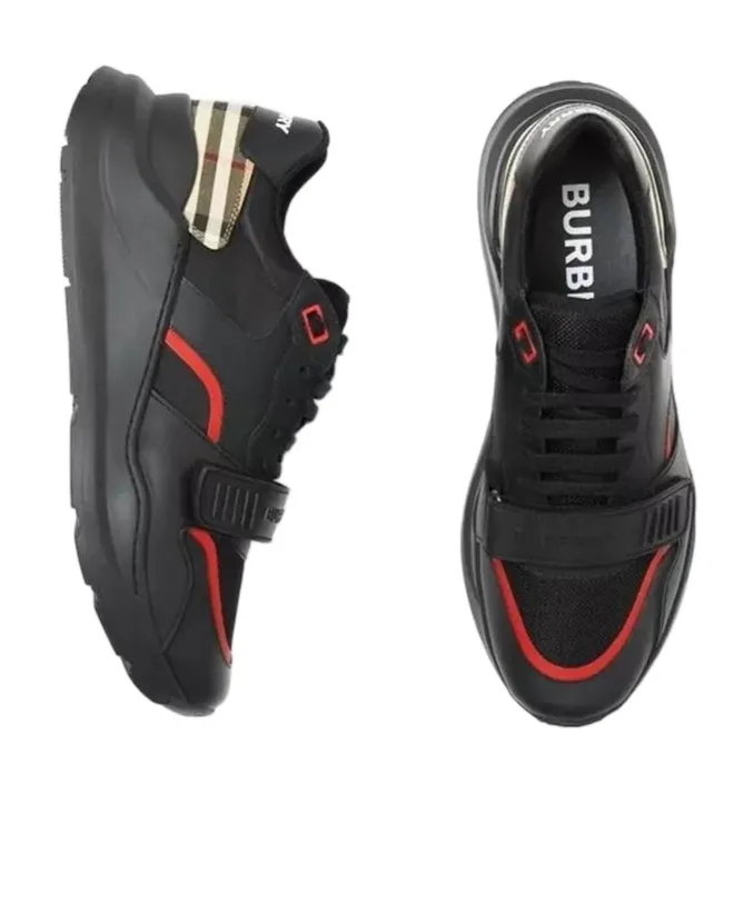 Check Sneakers