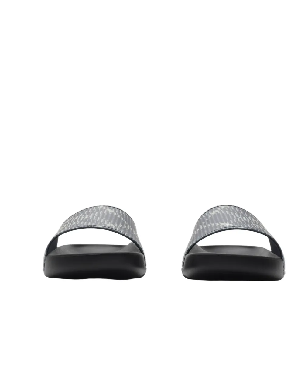 Checked Slip-On Slides
