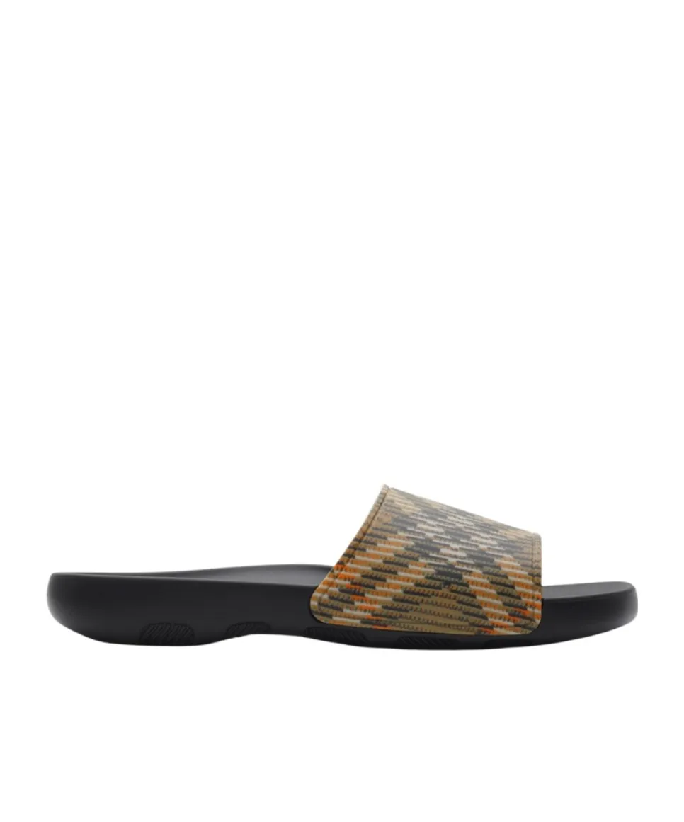 Checked Slip-On Slides