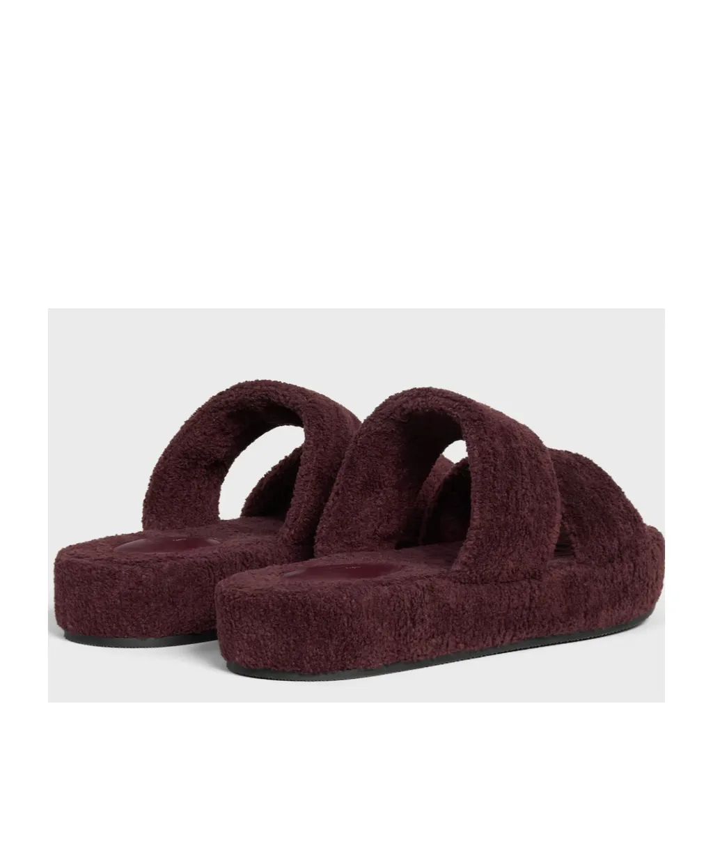 Triomphe Slippers