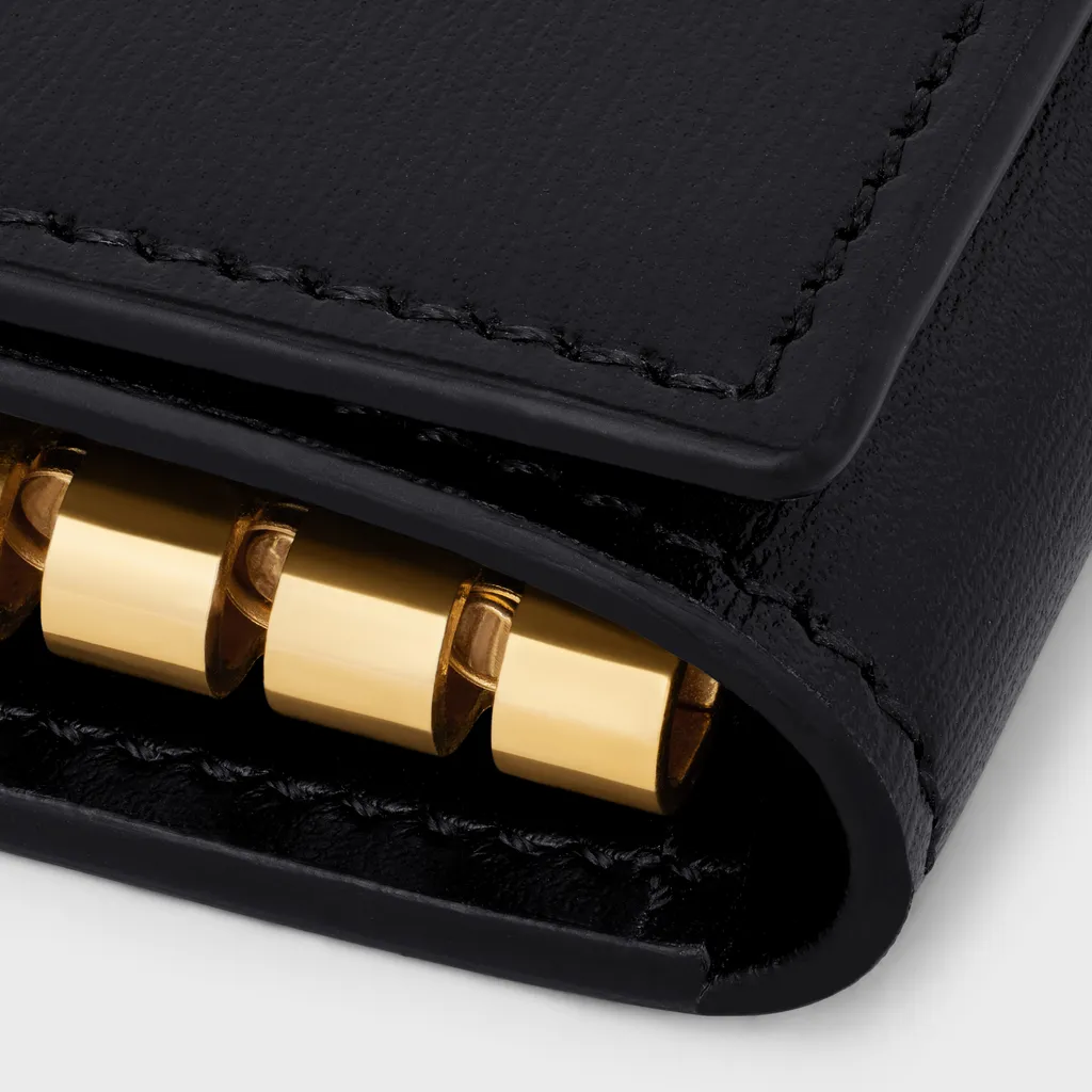 Triomphe Key Case In Shiny Calfskin