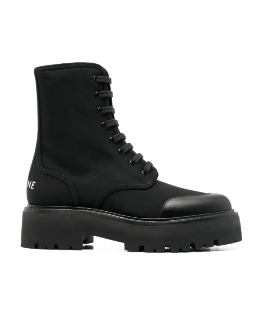 Logo Boots