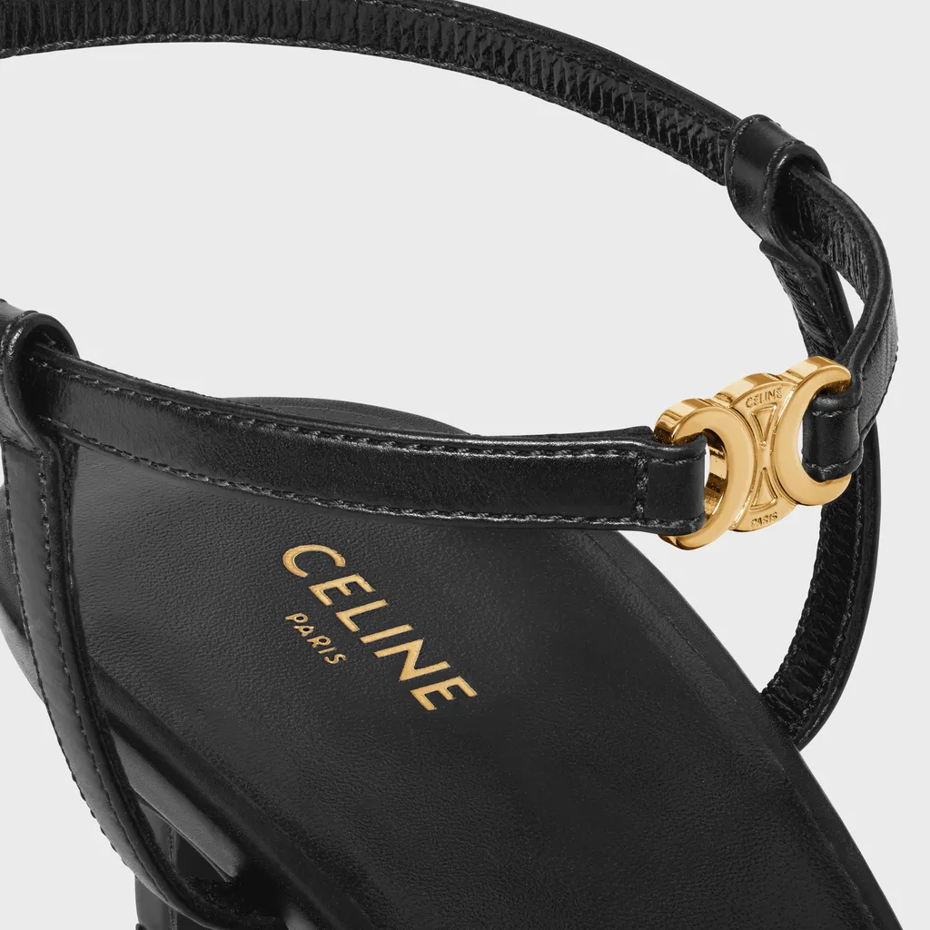 Kitten With Strap Triomphe In Calfskin