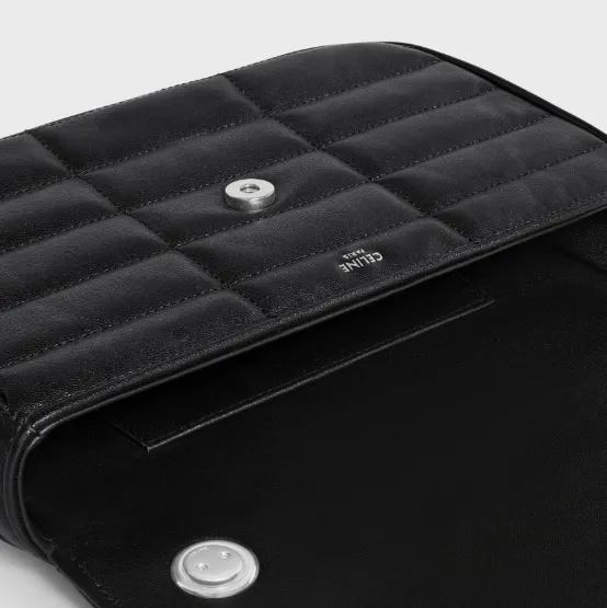Chain Shoulder Bag Matelasse Monochrome In Quilted Goatskin