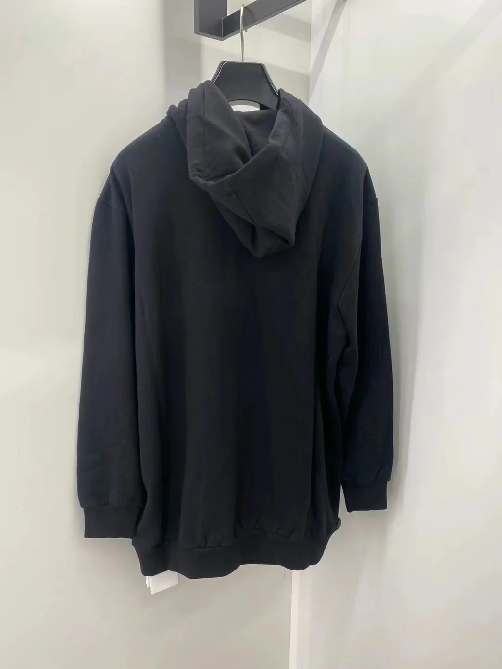 Hoodie In Cotton Fleece With Artist Embroidery