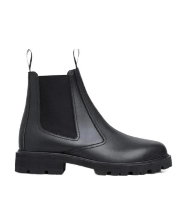 Margaret Chelsea Boot In Shiny Bull