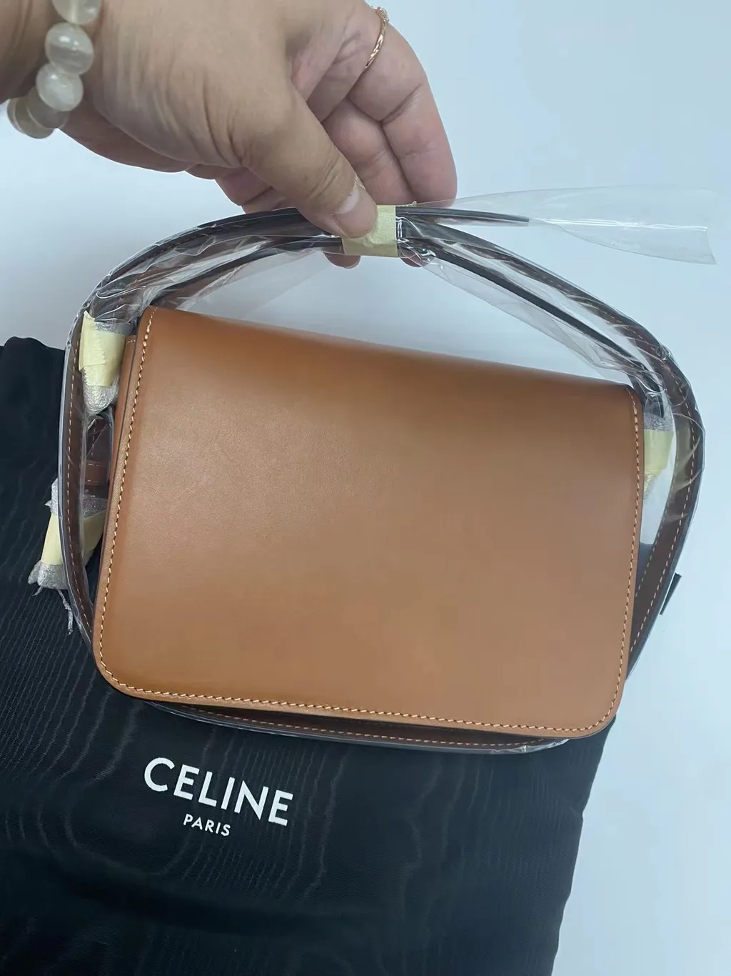 Teen Triomphe Bag In Calfskin