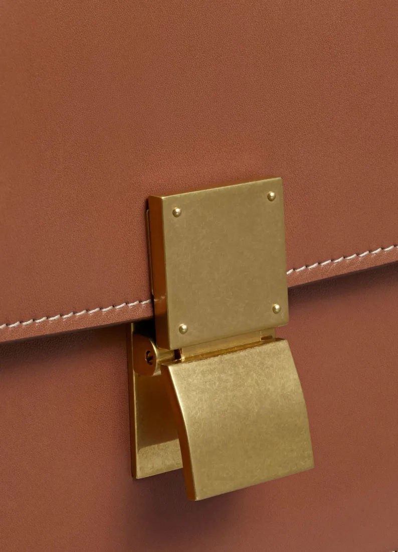 Medium Classic Bag In Natural Calfskin