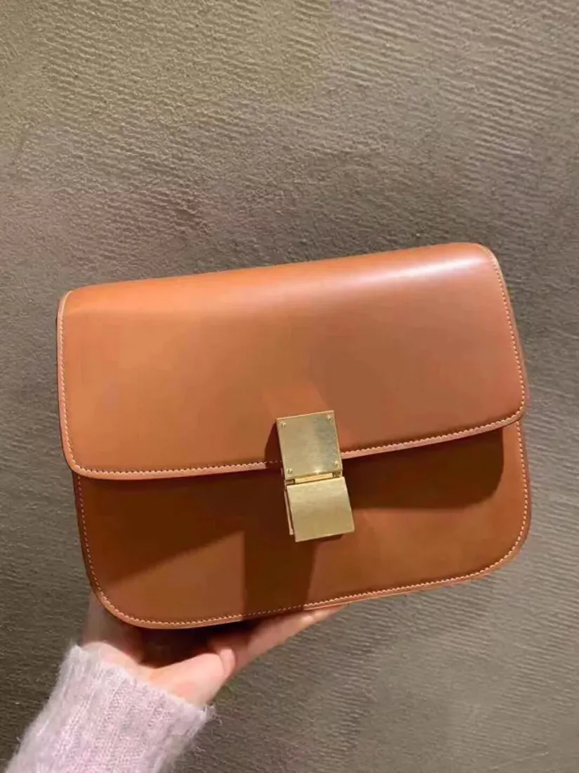Medium Classic Bag In Natural Calfskin