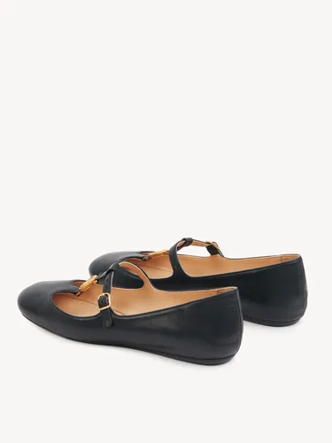 Leonore Ballerina