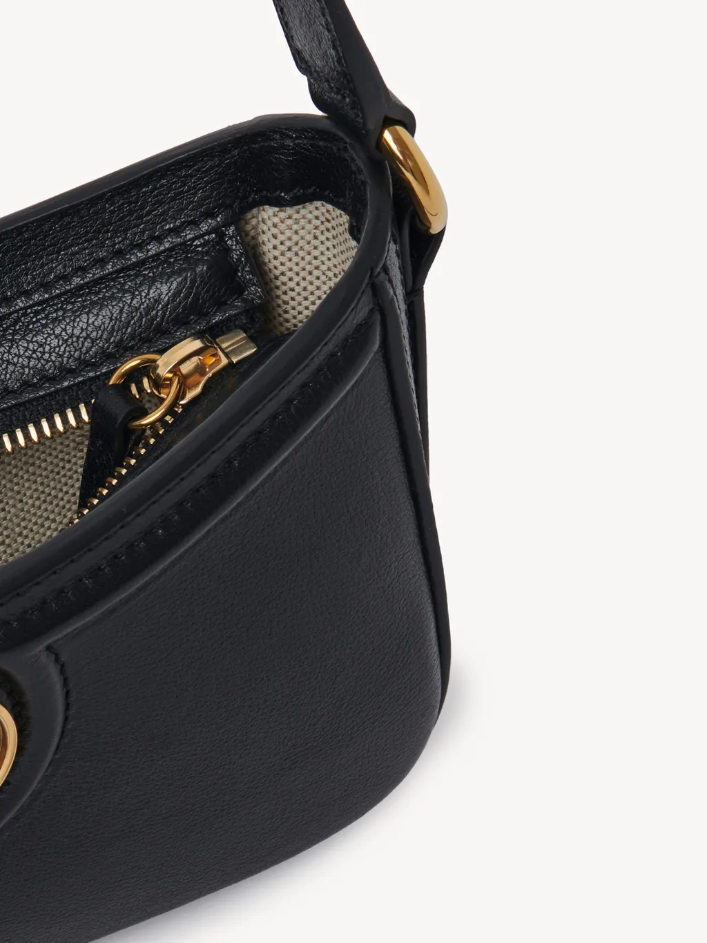 Horse Medal Shoulder Bag