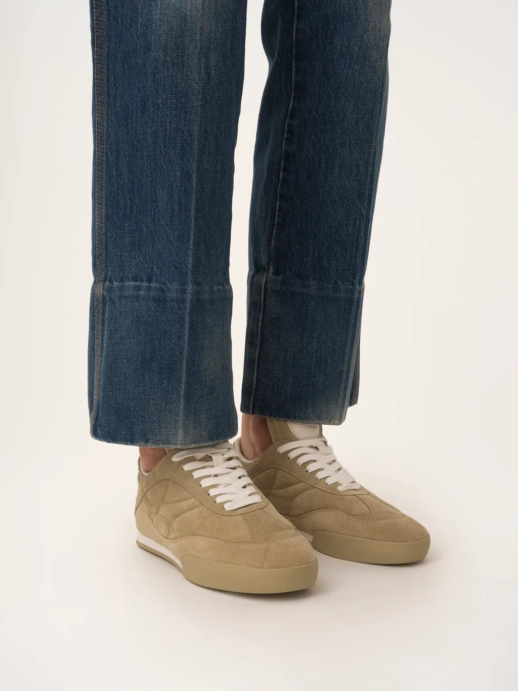 Kick Sneakers