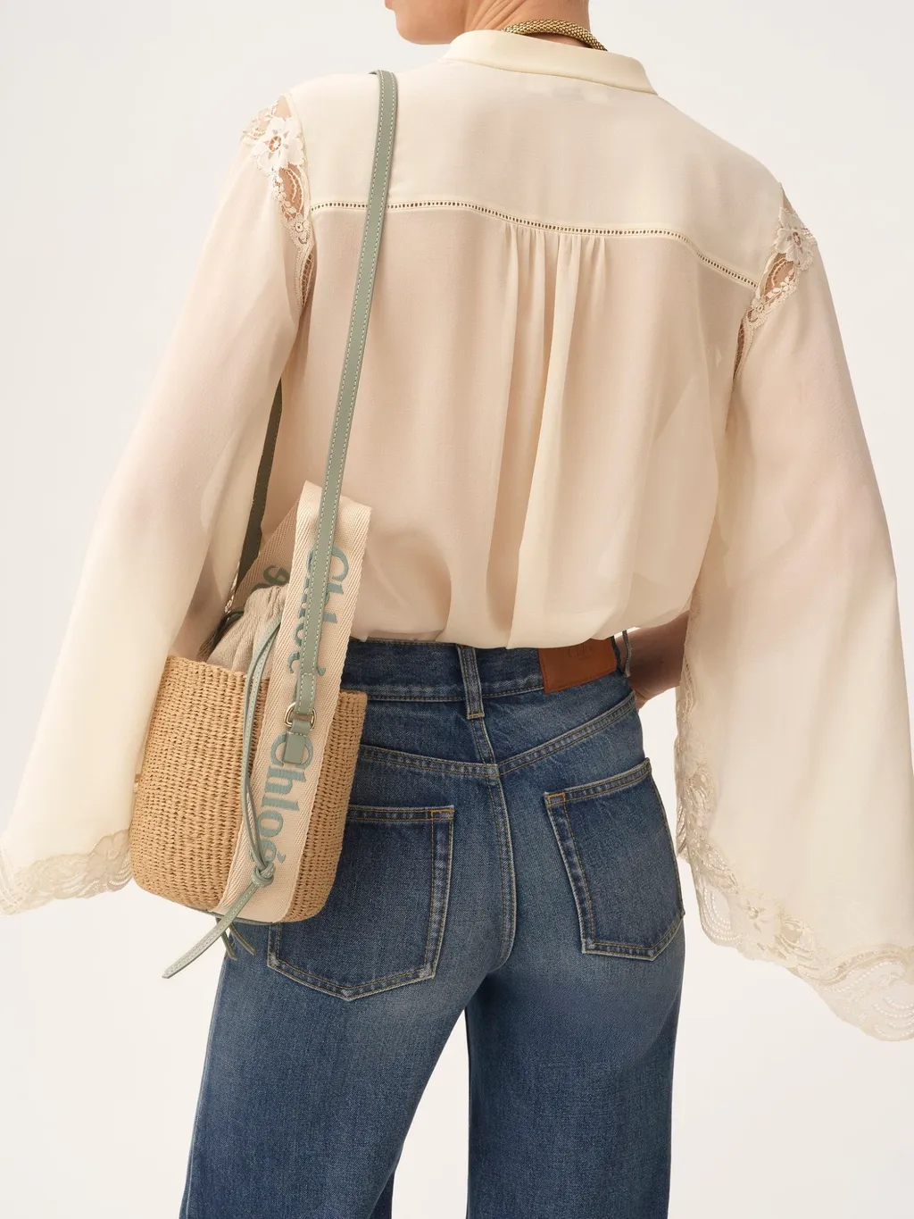 Woody Drawstring Small Basket Bag