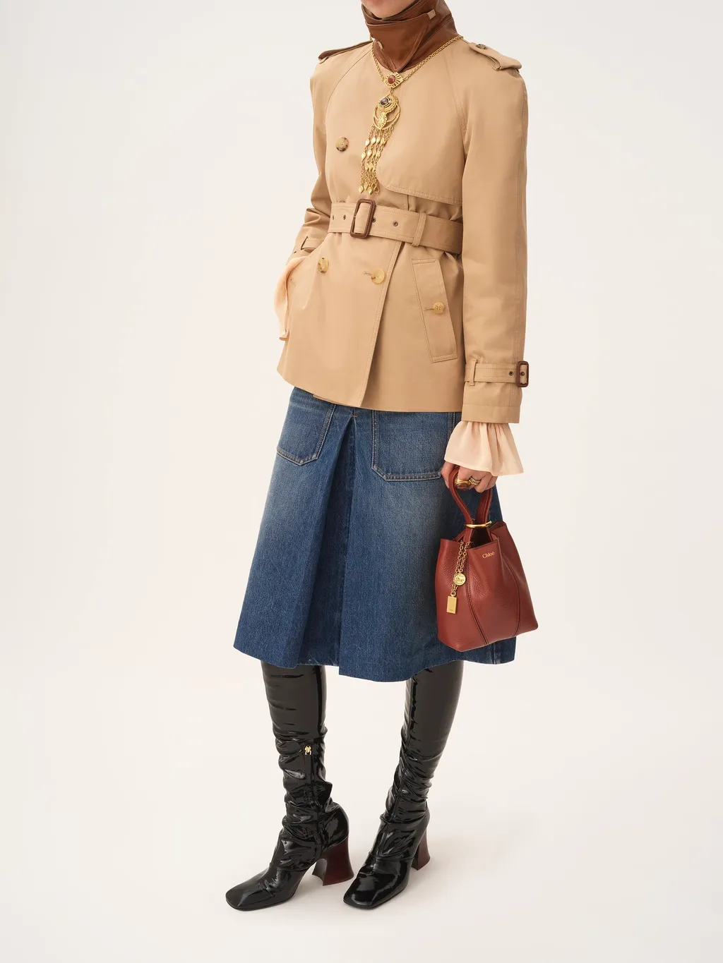 Small Chloé Spin Tote Bag In Grained Leather