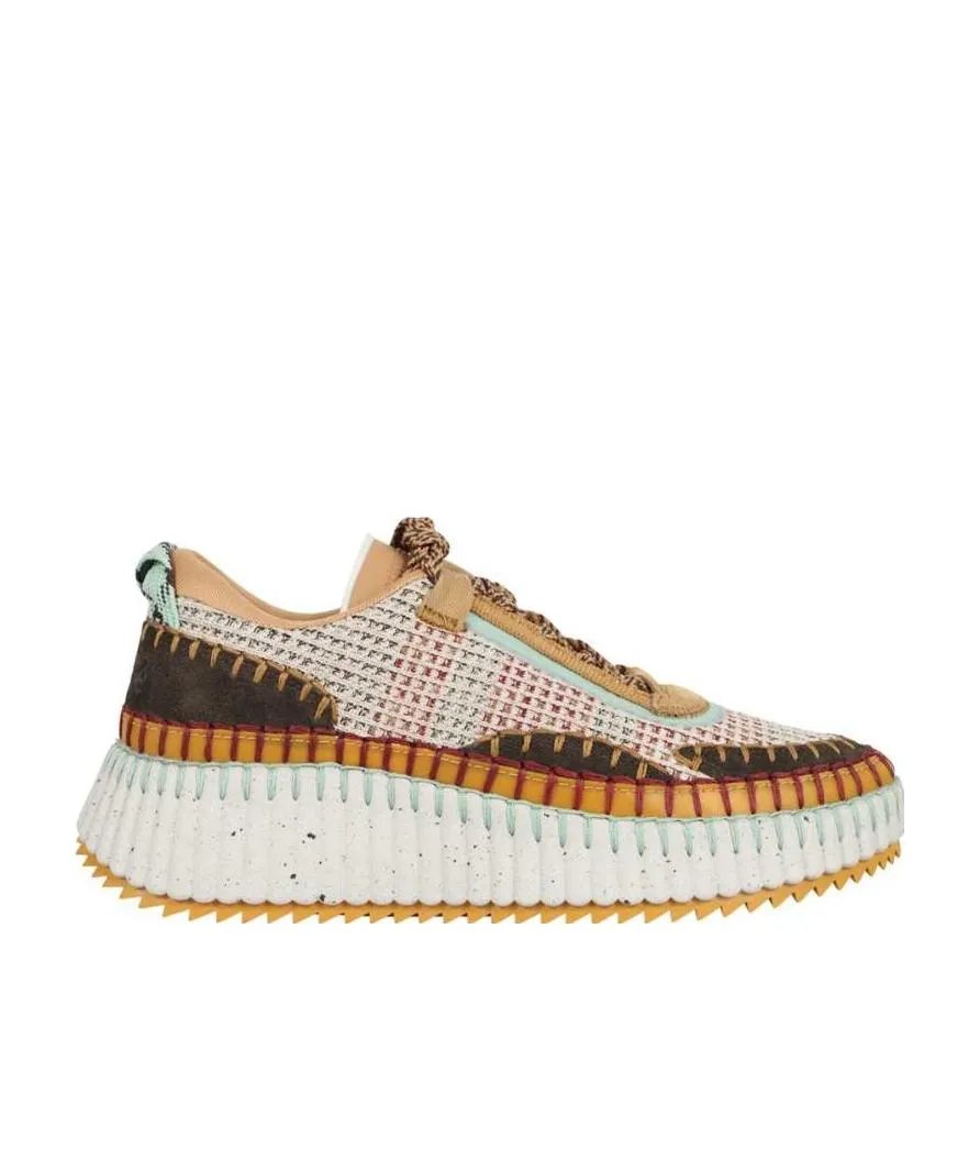 Nama Low-Top Sneakers