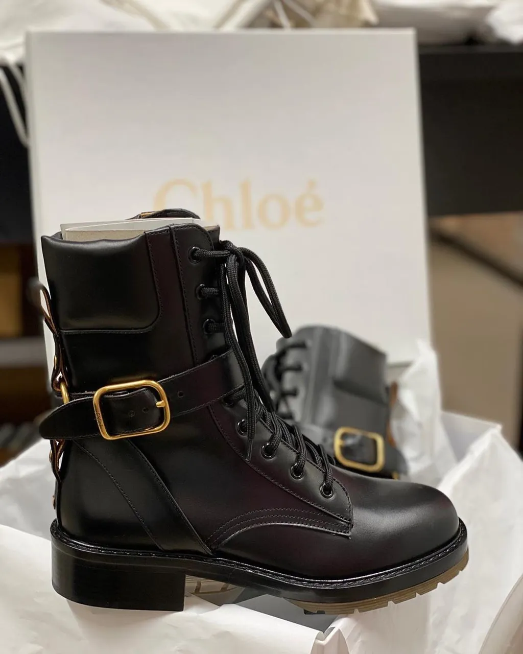 Logo Clasp Laced Boots
