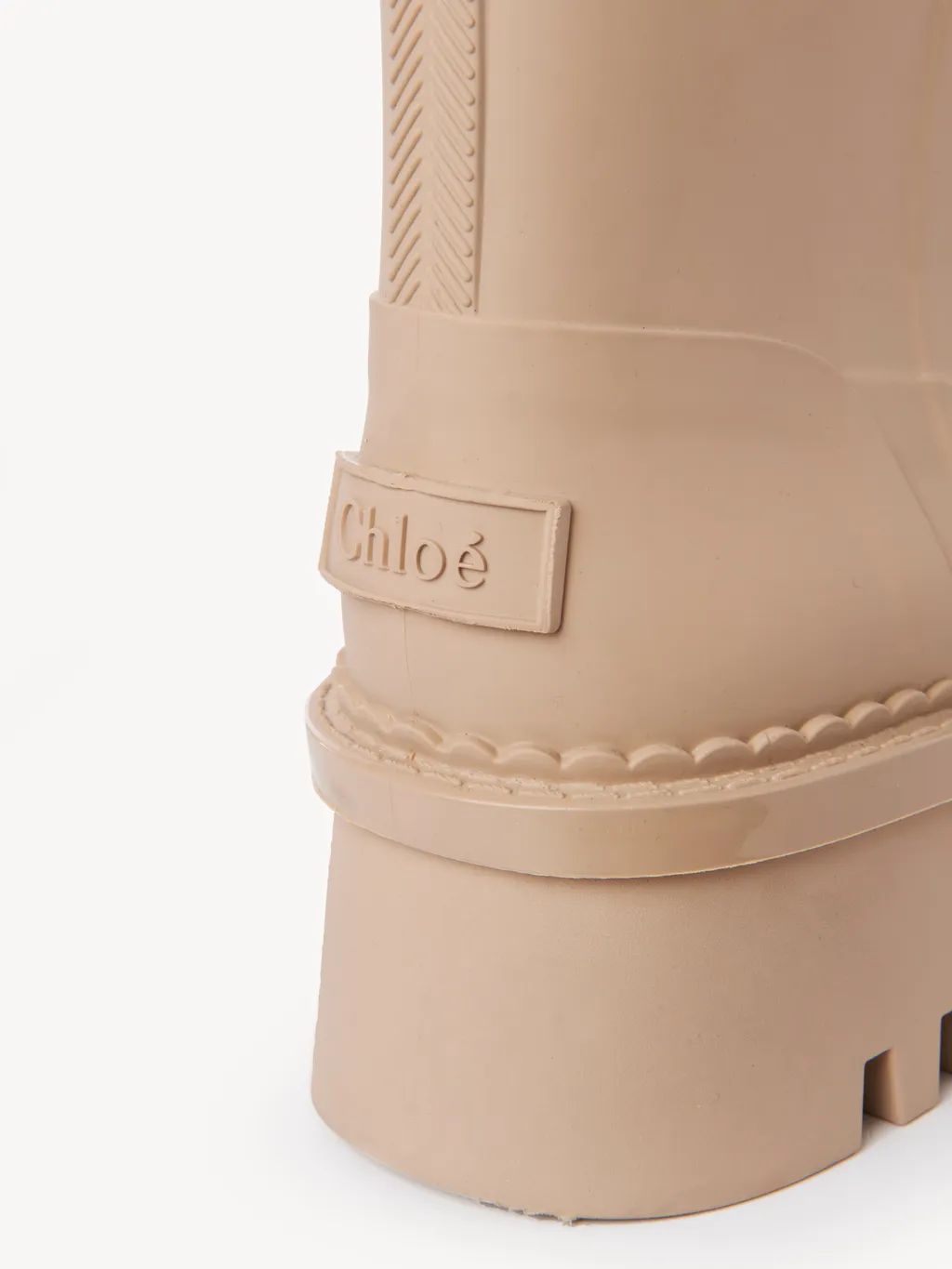 Round Toe Chelsea Boots