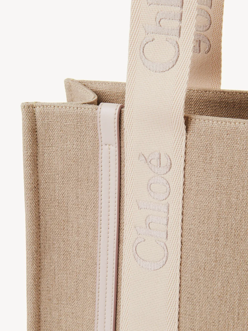 Medium Woody Tote Bag