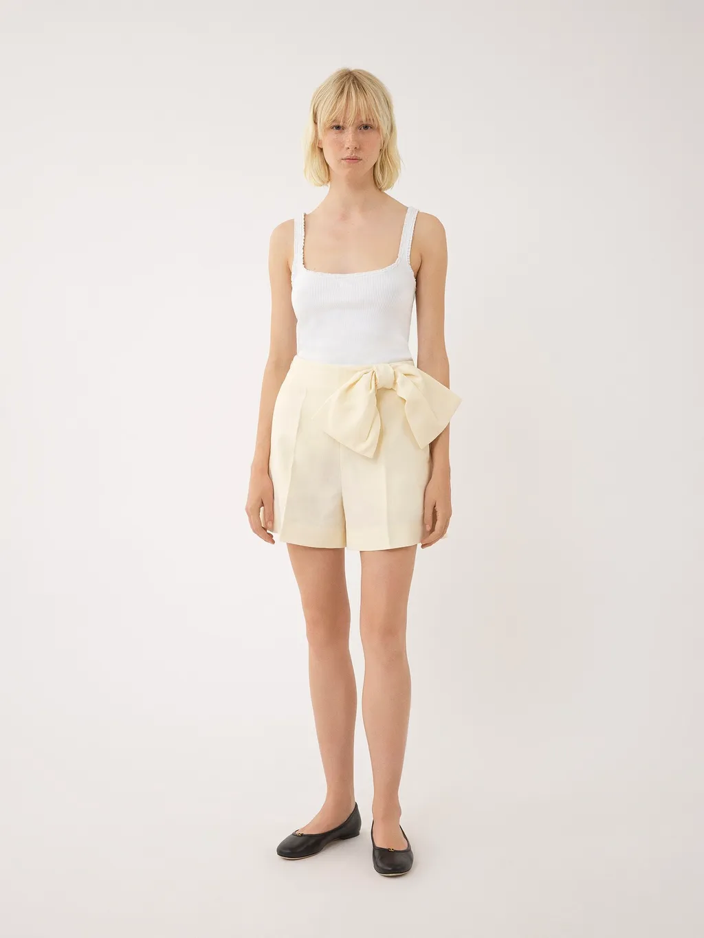 Bow Detailed High-Rise Shorts