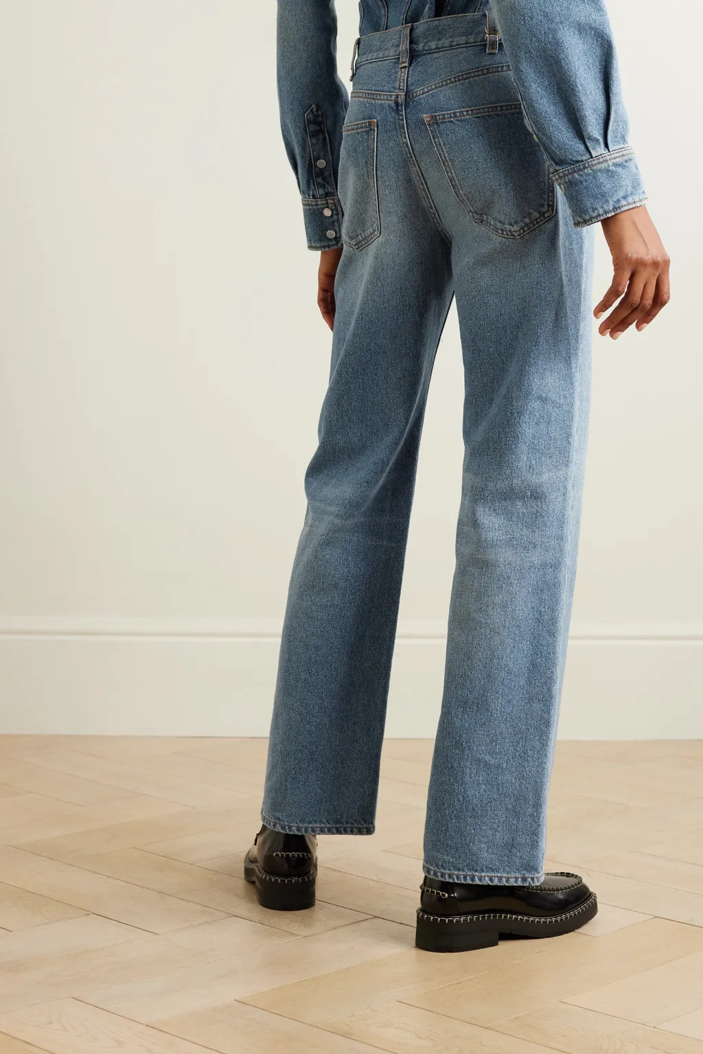 Boyfriend Straight-Leg Jeans