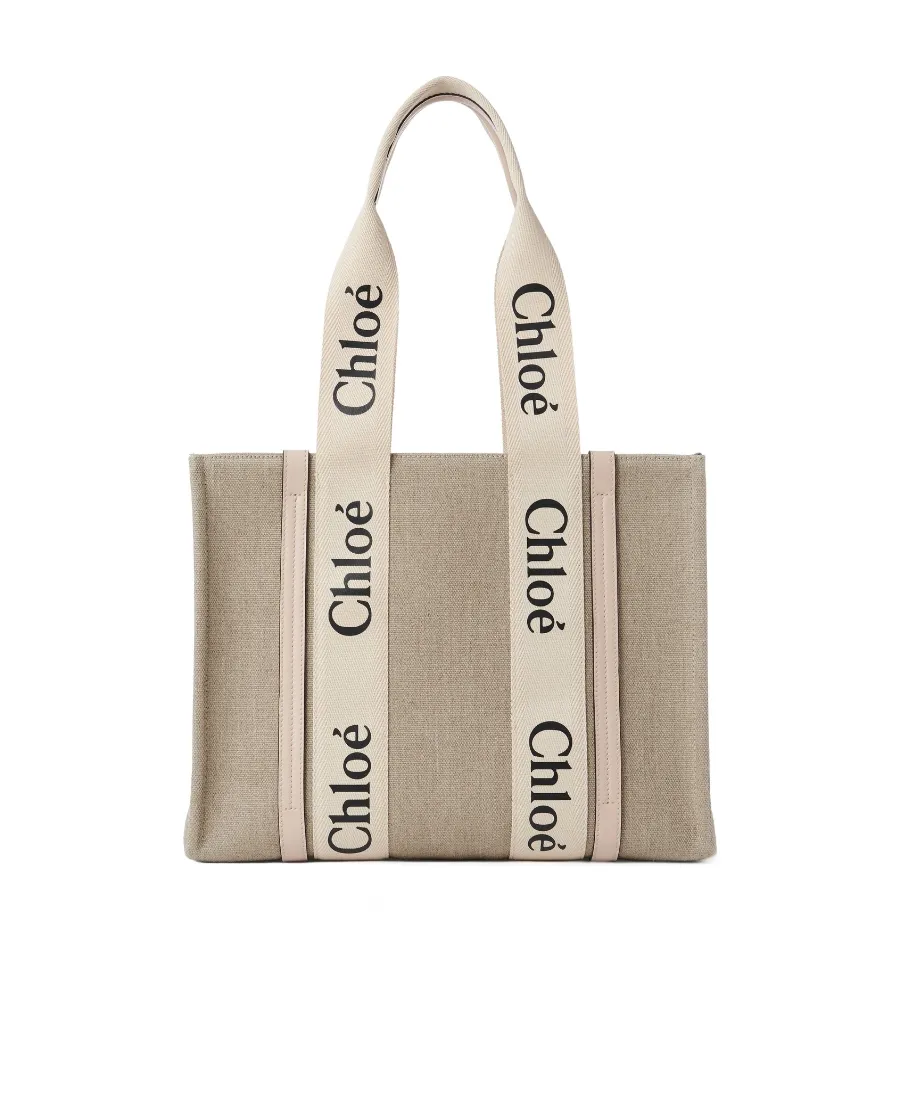 Woody Logo Printed Medium Tote Bag