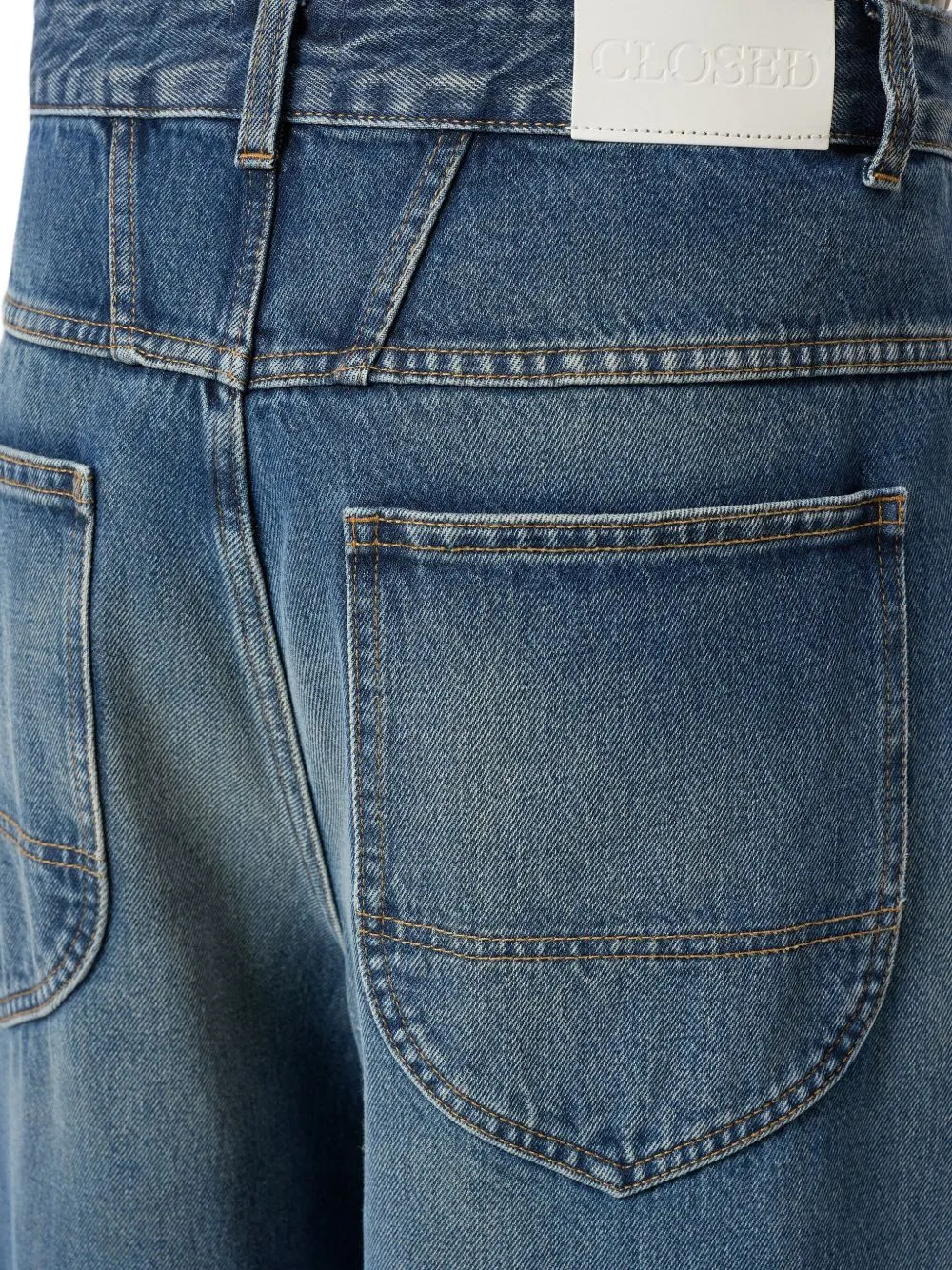 Wide-Leg Jeans