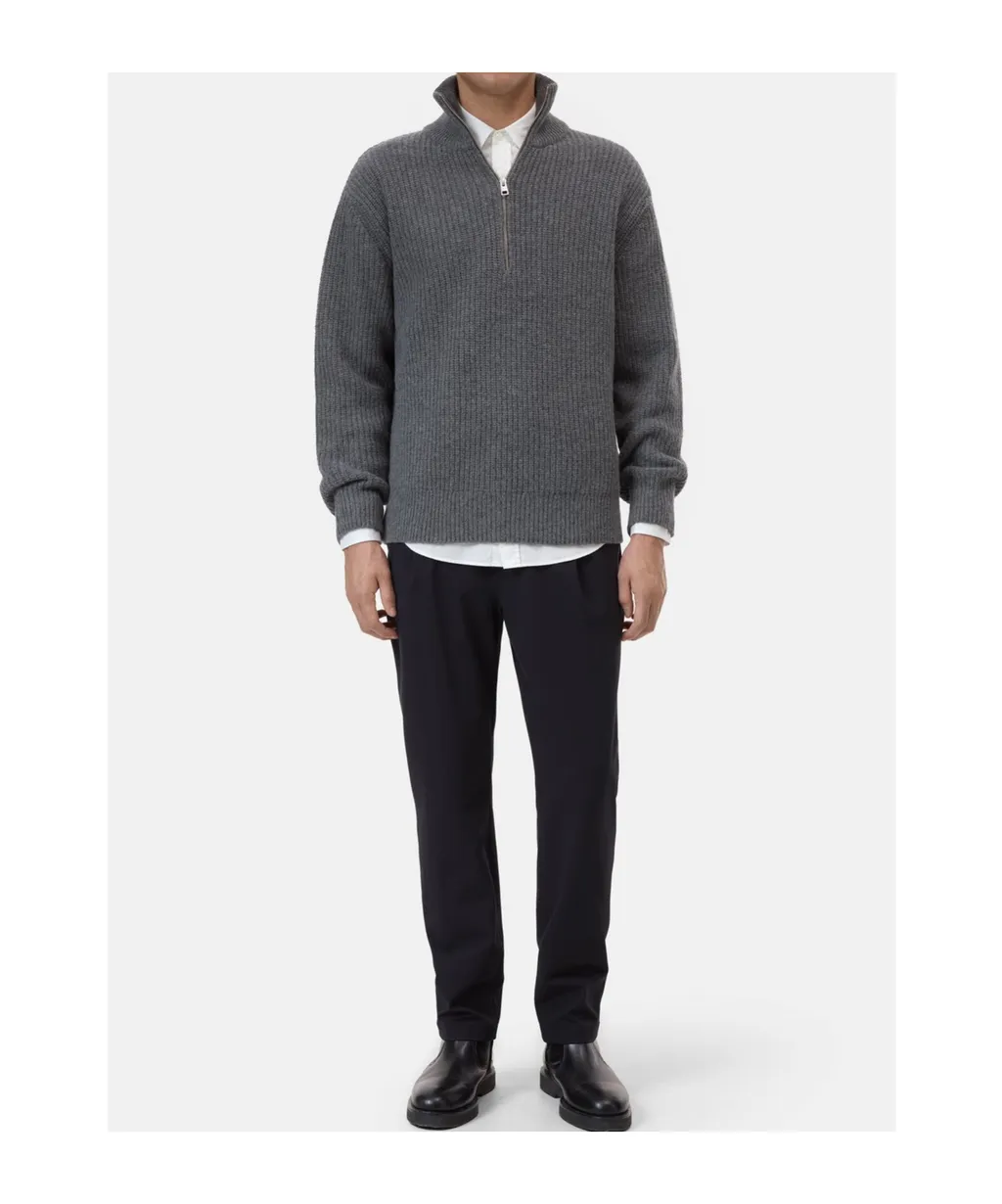 Zipped-Up Knit Cardigan