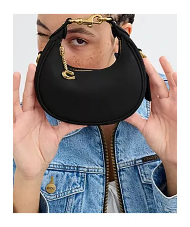 Jonie Logo Detailed Shoulder Bag