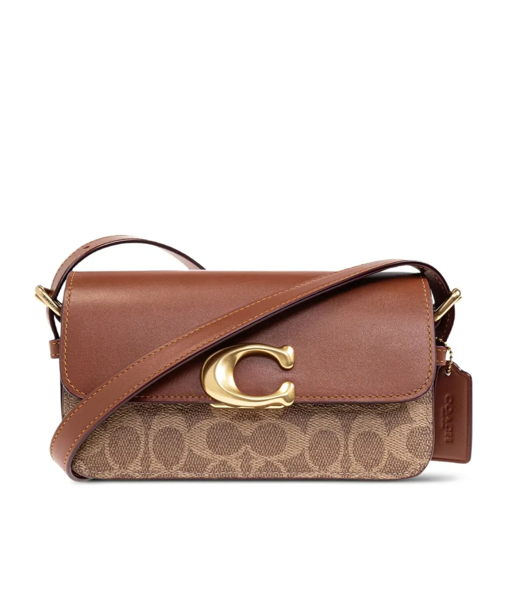 Logo-Plaque Shoulder Bag