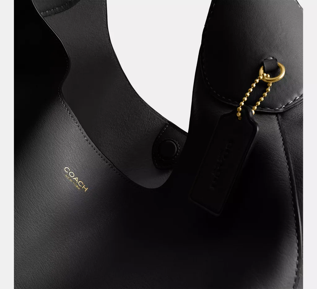 Brooklyn 39 Logo Detailed Shoulder Bag