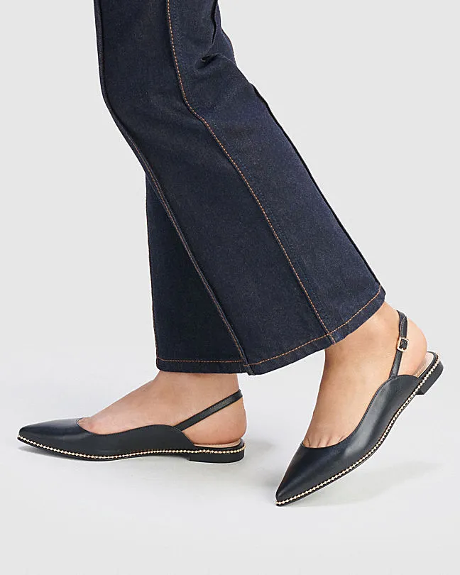 Pointed Flat Shoes