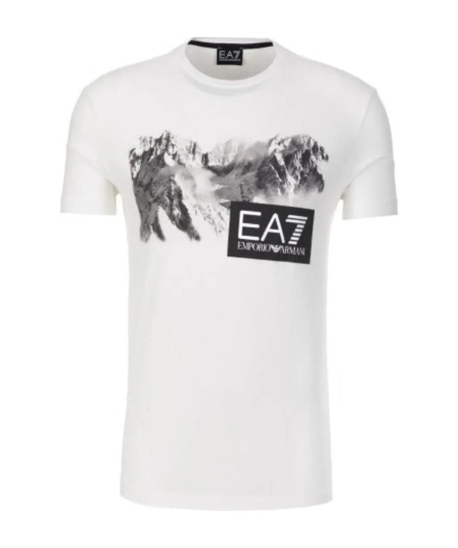 Logo Details T-Shirt