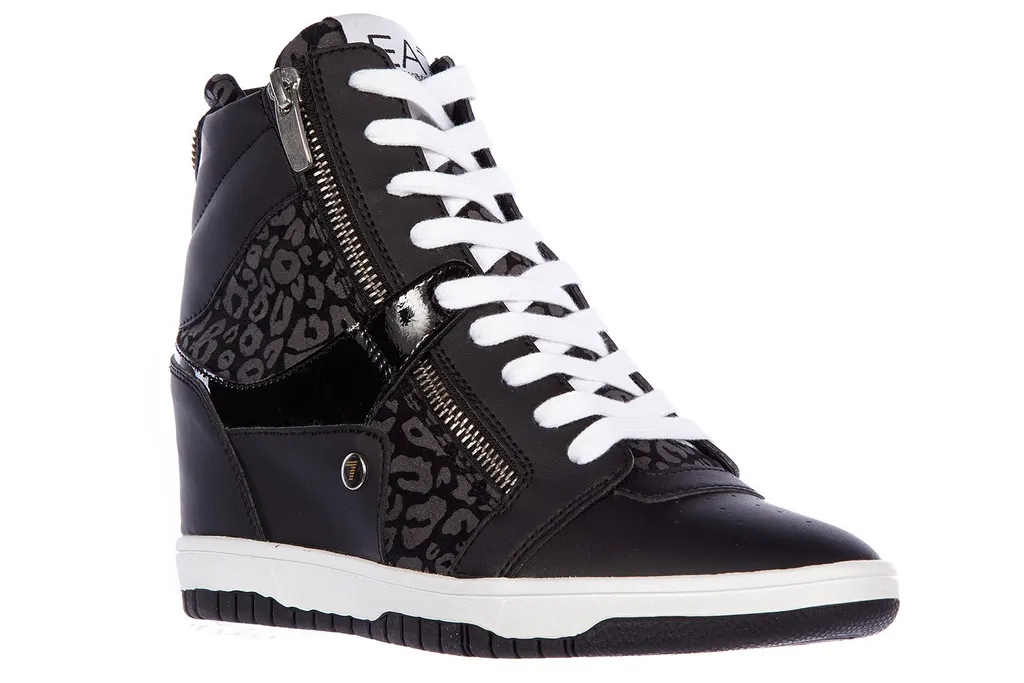 High-Top Casual Sneakers