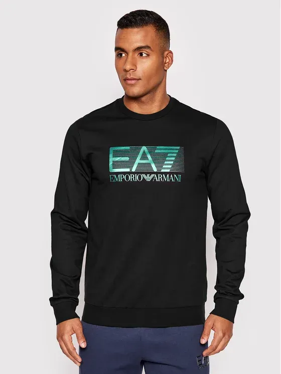 Logo-Print Long-Sleeve Sweatshirt