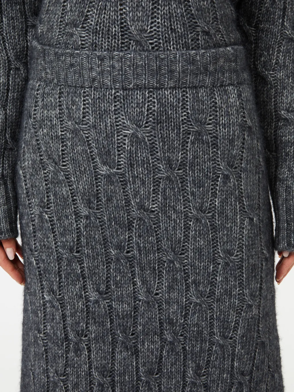 Elastic Waist Skirt