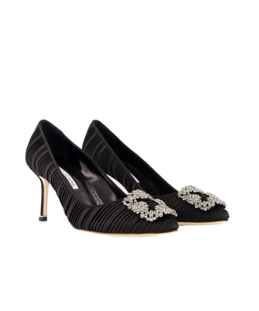 Embellished Hangisi Pumps
